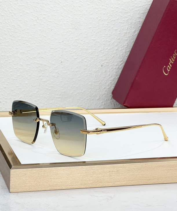Picture of Cartier Sunglasses _SKUfw80916258fw